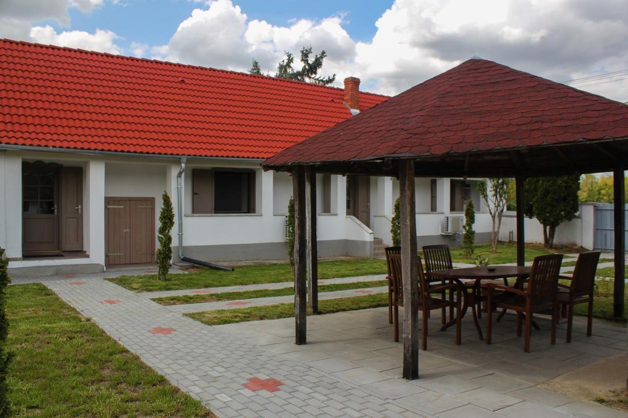 Apartamento Das Blaue Haus Vendégház - Kovácshida Exterior foto